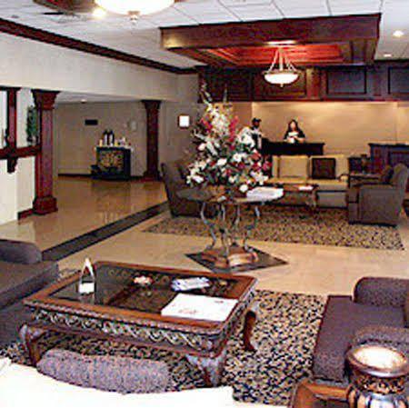 Wynnwood Plaza Hotel - Newport News Kültér fotó