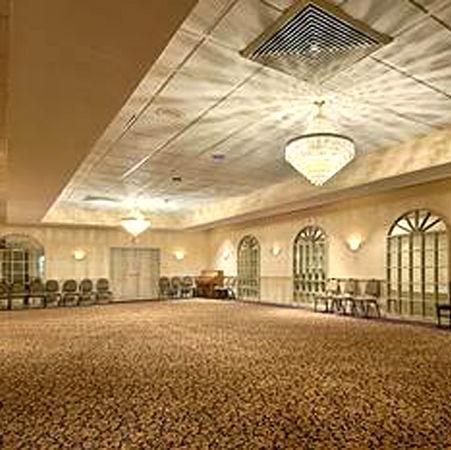 Wynnwood Plaza Hotel - Newport News Beltér fotó